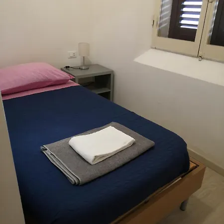 Matteotti 23 * Bolonya